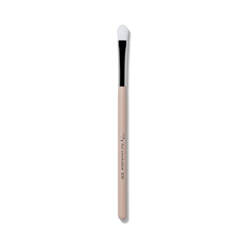 Cruelty Free Flat Shader Brush E30 Cruelty Free Flat Shader Brush E30