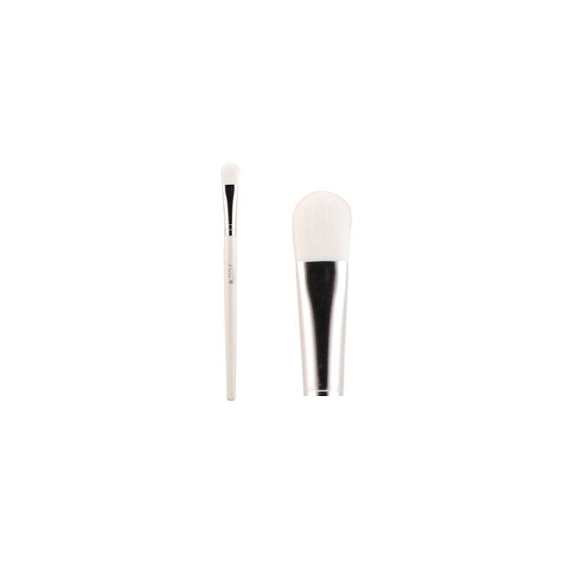 Cruelty free Eye shadow base brush