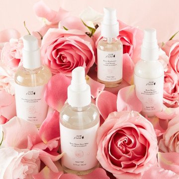 Rose Hyaluronic Acid Serum