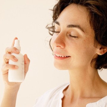 Rožių vandens veido dulksna / purškiklis