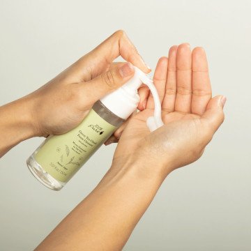 Green Tea Cloud Foam Cleanser