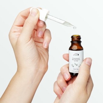 Koncentruota priemonė nuo spuogų su arbatmedžiu